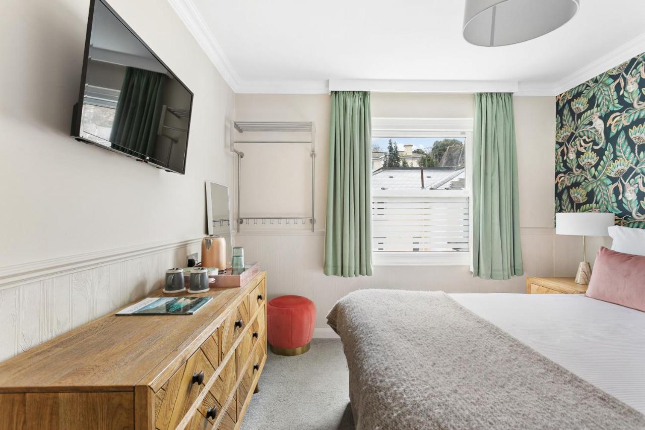 The Torcroft Bed & Breakfast Torquay Exterior photo